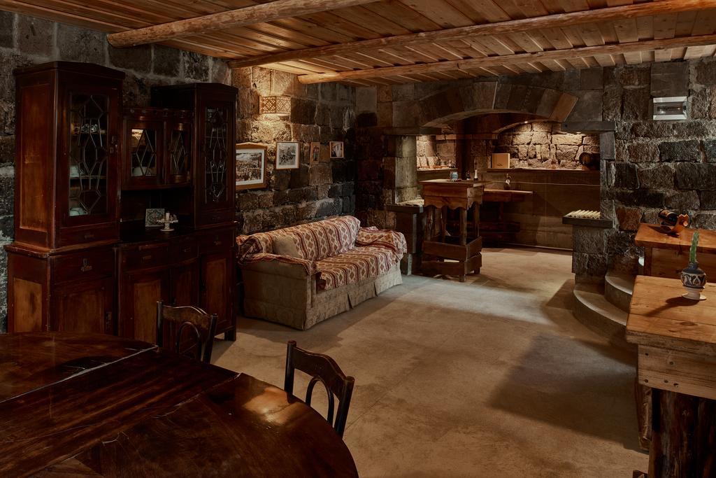 Villa Kars Gjoumri Kültér fotó